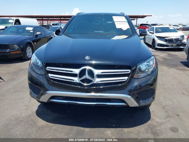 WDC0G4JB8JV044071 Mercedes-Benz Glc Glc 300