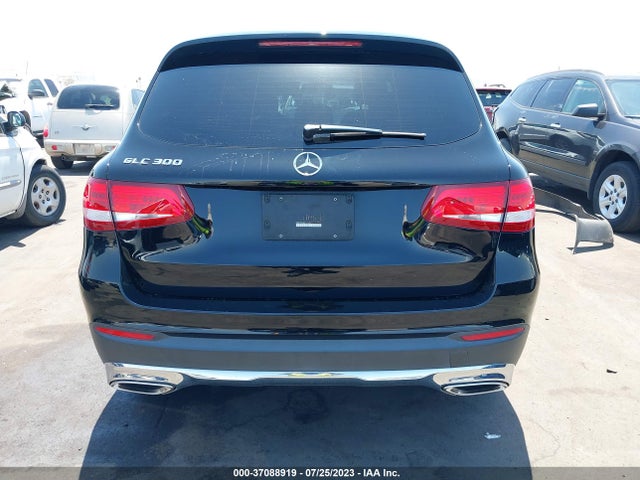 WDC0G4JB8JV044071 Mercedes-Benz Glc Glc 300