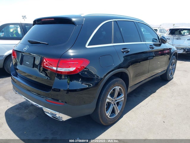 WDC0G4JB8JV044071 Mercedes-Benz Glc Glc 300