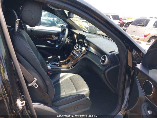 WDC0G4JB8JV044071 Mercedes-Benz Glc Glc 300