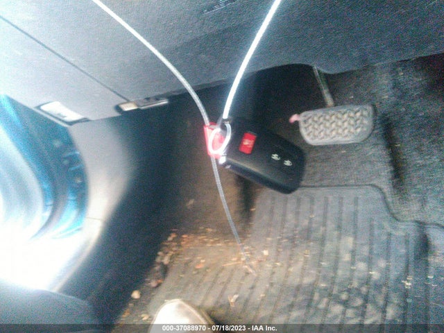 Toyota Prius C One/three/two/four 2014 JTDKDTB3XE1076347 Image 3
