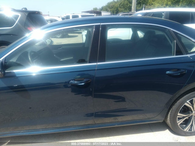 1VWSA7A39MC002435 Volkswagen Passat 2.0t Se