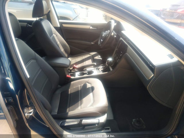 1VWSA7A39MC002435 Volkswagen Passat 2.0t Se
