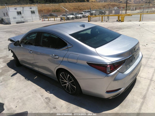 58ADZ1B15NU137636 Lexus Es Es 350