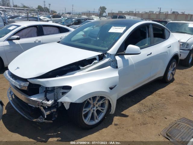 7SAYGDEE6PA136090 Tesla Model Y Long Range