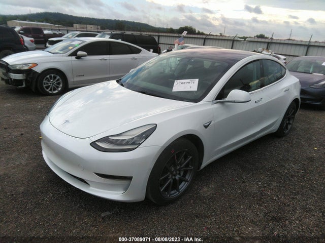 Tesla Model 3 Range Battery 2018 5YJ3E1EAXJF161948 Image 2