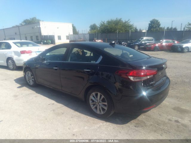 3KPFL4A78HE023453 KIA FORTE S