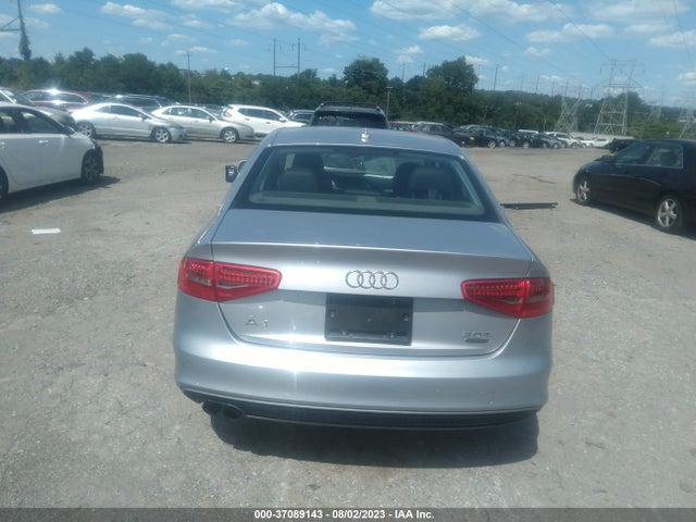 WAUFFAFLXFN039932 Audi A4 Premium Plus