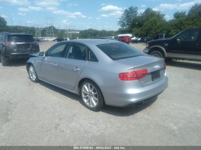 WAUFFAFLXFN039932 Audi A4 Premium Plus