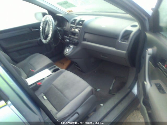 2008 HONDA CR-V LX VIN: JHLRE383X8C050314