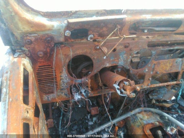 1995 JEEP WRANGLER / YJ S/RIO GRANDE VIN: 1J4FY19P3SP313900