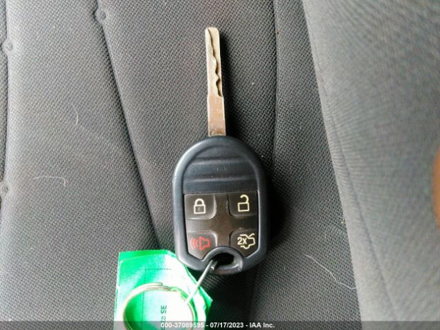 3FADP4BJ2FM113602 Ford FIESTA SE