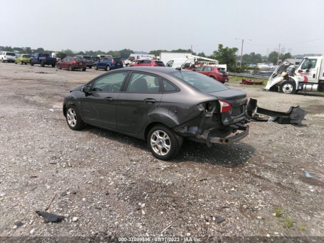 3FADP4BJ2FM113602 Ford FIESTA SE