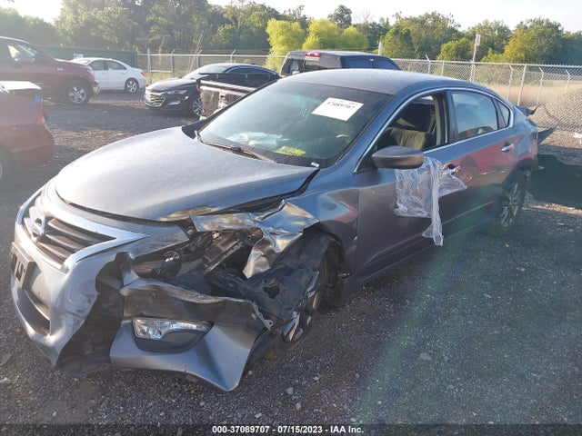 Nissan Altima 2.5 S 2015 1N4AL3AP7FC581681 Image 2