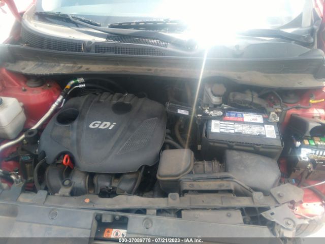 KNDPBCAC8F7764052 KIA Sportage Lx