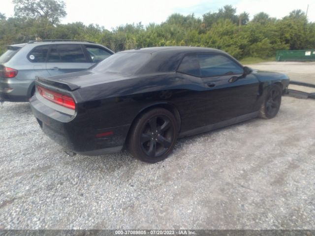 2C3CDYBT5EH196984 Dodge Challenger R/t