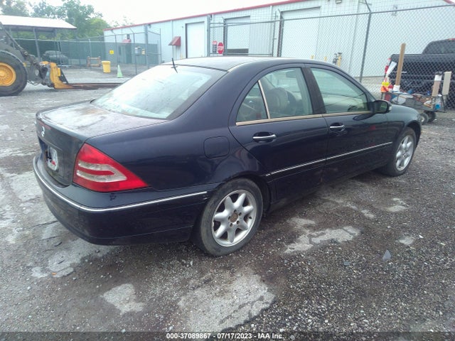 2001 MERCEDES-BENZ C CLASS VIN: WDBRF64JX1F023018