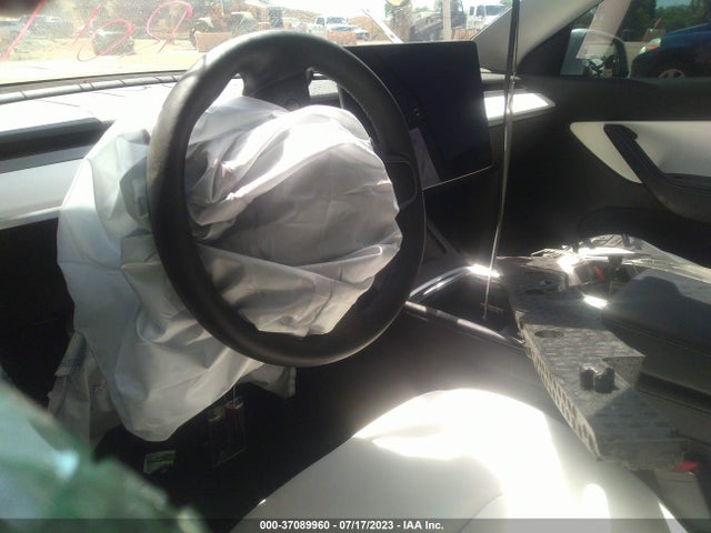Tesla Model Y Performance 2021 5YJYGDEF9MF271214 Image 9