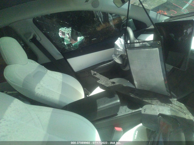 Tesla Model Y Performance 2021 5YJYGDEF9MF271214 Image 12