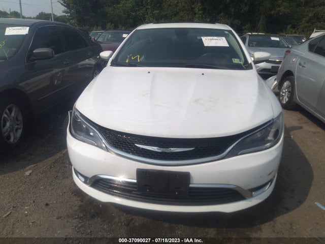 1C3CCCAB7GN173215 Chrysler 200 Limited