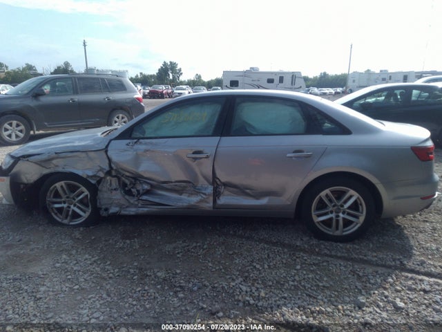 WAUANAF4XHN031158 Audi A4 PREMIUM