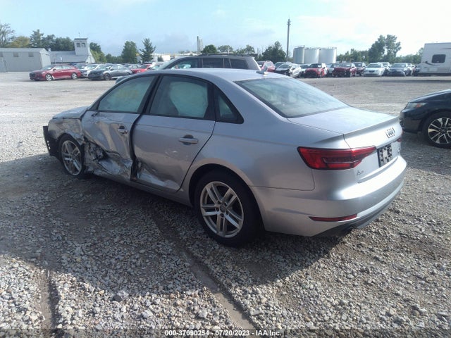 WAUANAF4XHN031158 Audi A4 PREMIUM