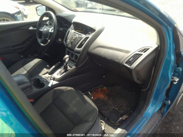 2014 FORD FOCUS SE VIN: 1FADP3F20EL438195