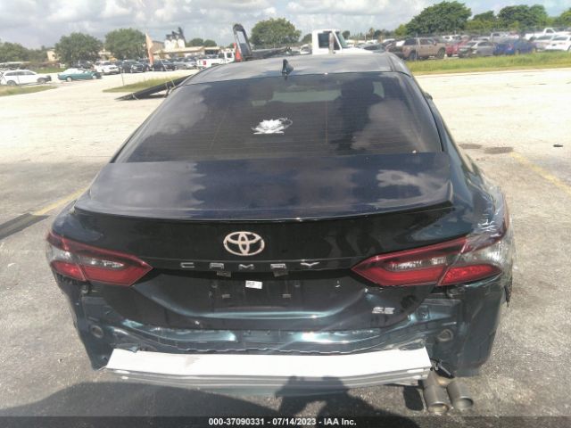 4T1G11AK7MU526136 Toyota CAMRY SE
