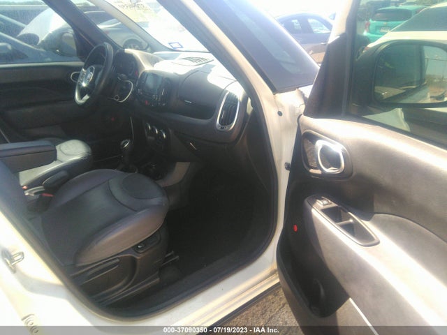 2017 Fiat 500L, VIN: ZFBCFADH6HZ039879