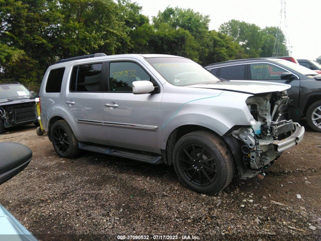 2012 HONDA PILOT TOURING VIN: 5FNYF4H99CB012147
