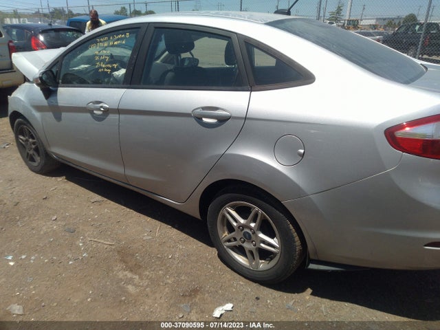 2017 FORD FIESTA SE VIN: 3FADP4BJ1HM131561