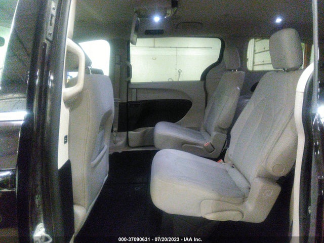 Chrysler Pacifica Touring 2017 2C4RC1DG5HR636104 Image 8