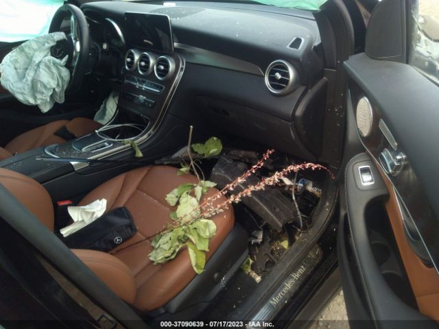 W1N0G8DB8MV313983 Mercedes-Benz Glc Glc 300