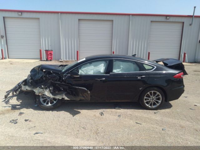 3FA6P0MU1KR185686 Ford Fusion Hybrid Sel