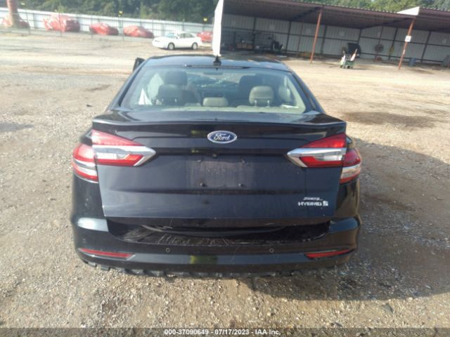 3FA6P0MU1KR185686 Ford Fusion Hybrid Sel