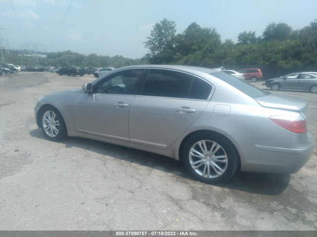 2010 HYUNDAI GENESIS VIN: KMHGC4DF8AU100767