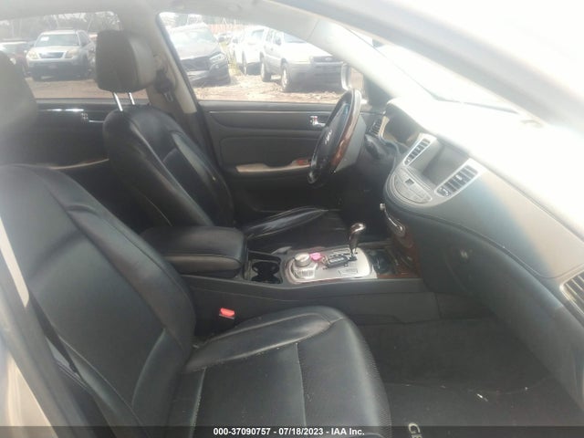 2010 HYUNDAI GENESIS VIN: KMHGC4DF8AU100767