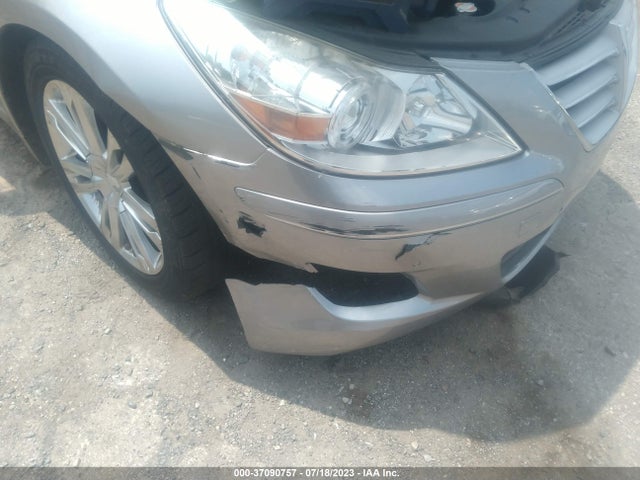 2010 HYUNDAI GENESIS VIN: KMHGC4DF8AU100767