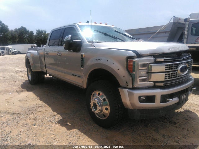 2019 Ford F-450, VIN: 1FT8W4DT2KEE83221