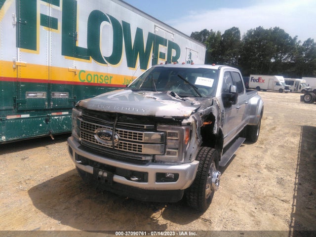 2019 Ford F-450, VIN: 1FT8W4DT2KEE83221