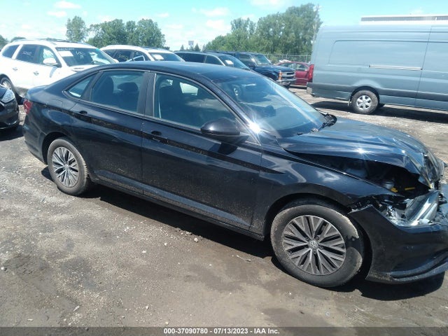3VWE57BU1KM012199 Volkswagen JETTA SEL
