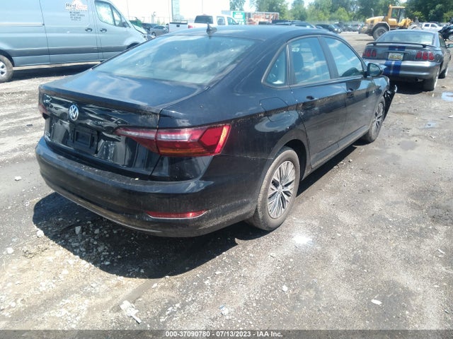3VWE57BU1KM012199 Volkswagen JETTA SEL
