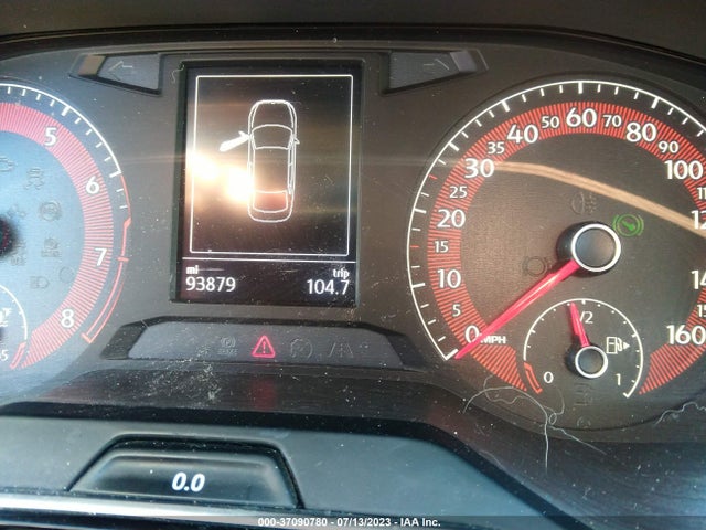3VWE57BU1KM012199 Volkswagen JETTA SEL