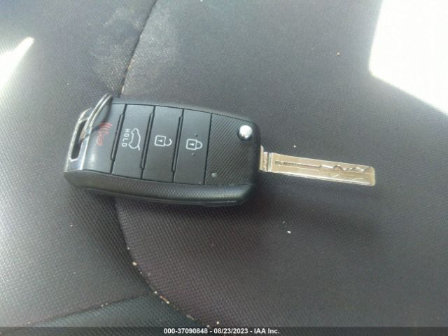 KNDJN2A24G7256371 KIA Soul Base