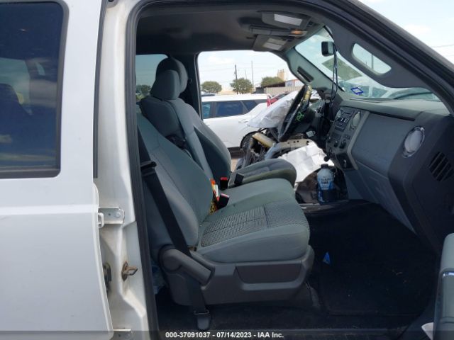 1FT7W2B69GEB67660 Ford Super Duty F-250 Srw Lariat/platinum