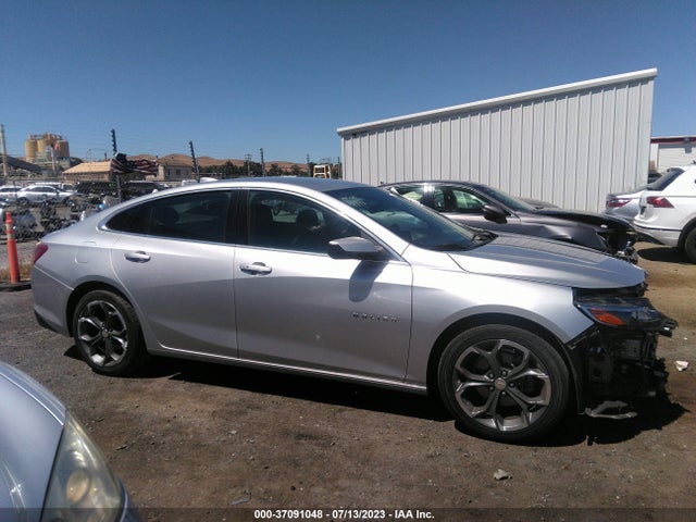 1G1ZD5ST3MF027916 Chevrolet Malibu