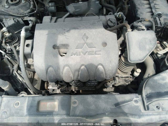JA4AZ3A3XKZ052281 Mitsubishi Outlander Es/se/sel/le