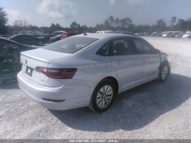 3VWC57BU3KM143772 Volkswagen Jetta S/se/r-line