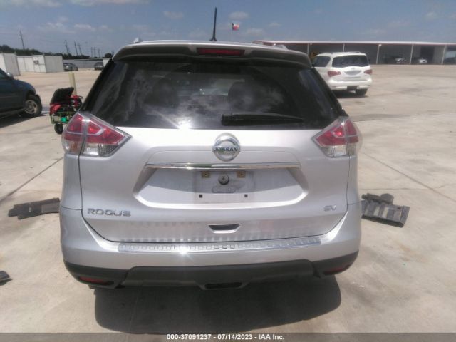 5N1AT2MT3GC830956 Nissan ROGUE SV