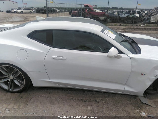 Chevrolet Camaro 1lt 2018 1G1FB1RS4J0135703 Image 14
